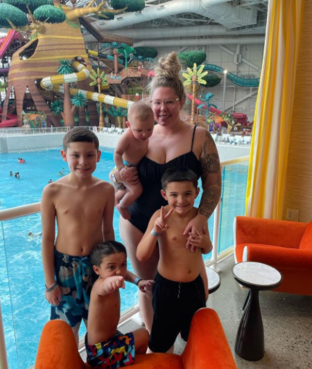 Kailyn Lowry with all of her kids enjoying in a water park.